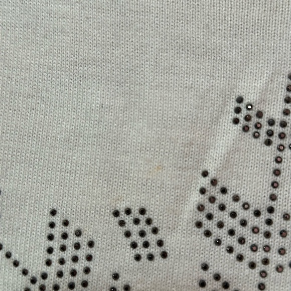 NEW YORK & COMPANY 3/4 Sleeve Women’s Silver Beaded Snow Flake Sweater Size L - Picture 8 of 10